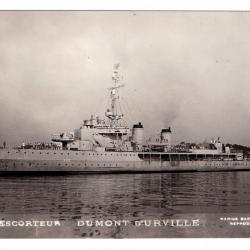 CPA - Marine Militaire -ESCORTEUR DUMONT D'URVILLE - N°1513
