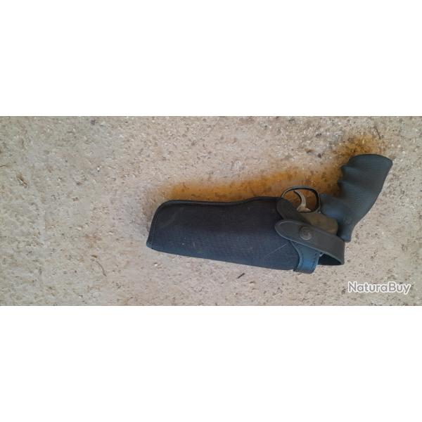 Holster revolver S&W 357 4 pouces 8