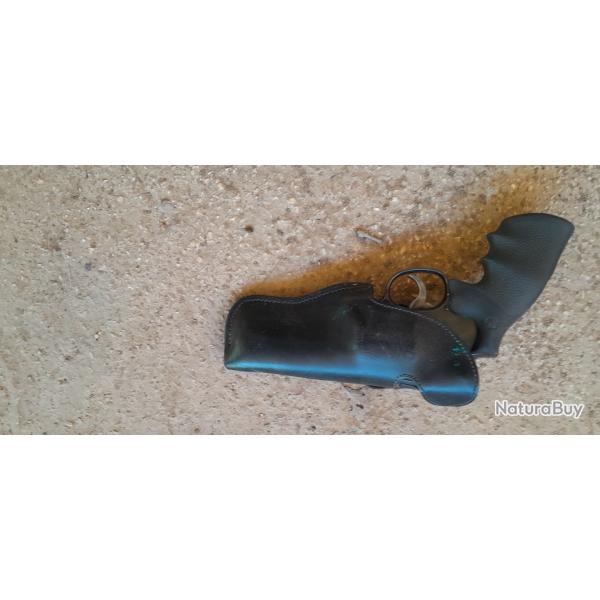 Holster revolver S&W 357 4 pouces 10