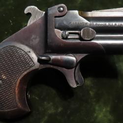 Pistolet superposé type derringer "Maverick" calibre 38 sp fabrication "UBERTI"