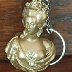 Porte clés Marie Antoinette doré