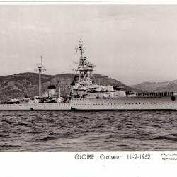 CPA - Marine Militaire -GLOIRE Croiseur 11-2-1952 N°1525