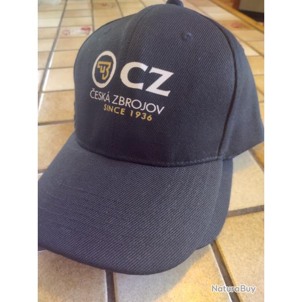 Casquette CZ noir neuf