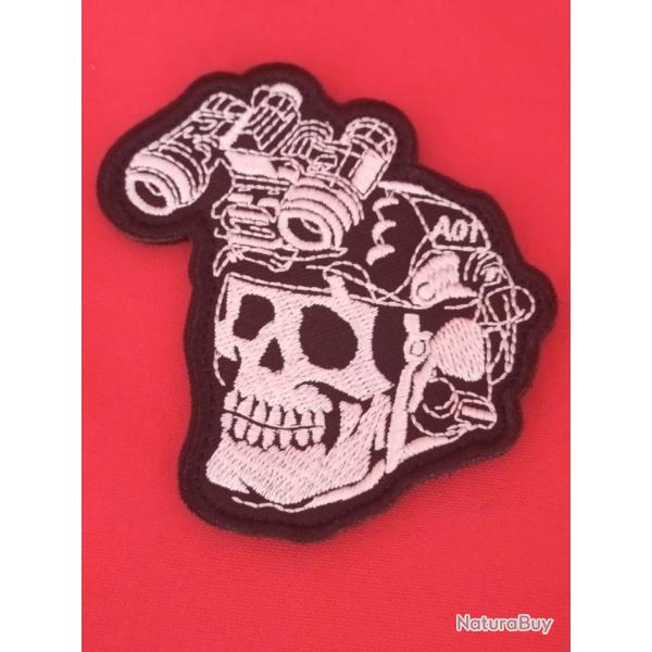 CUSSON BROD SKULL MILITAIRE SYSTME SCRATCH 8/6 CM