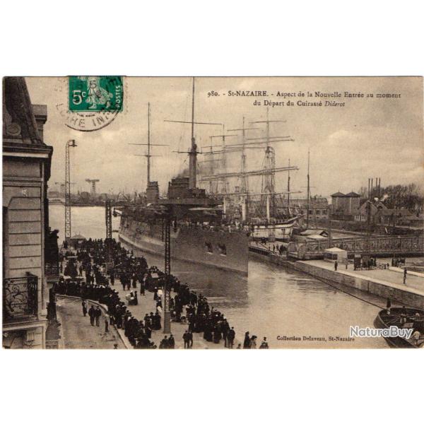 CPA - Marine Militaire - ST-NAZAIRE.Aspect de la Nouvelle Entree au moment du Depart  N1538