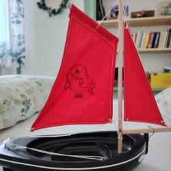 Voilier traditionnel BRETON bateau TIROT  armé pour la pêche  au large ou l' aventure en bassin