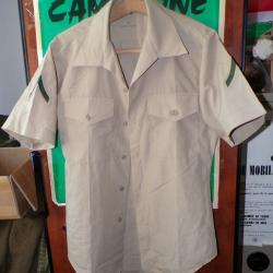 ARMEE AMERICAINE U.S : CHEMISE MILITAIRE DE L'ARMEE AMERICAINE  ,Taille MEDIUM 15 OU 39-40 OU M ,COU