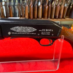 Fusil SEMI-AUTOMATIQUE FABARM : , model : EUROPA, Calibre : 12/76, occasion, TRÈS BON ÉTAT , 61 cm.