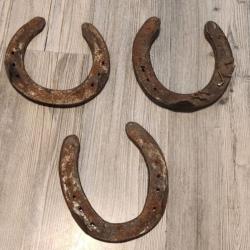 3 petits fer a cheval de collection