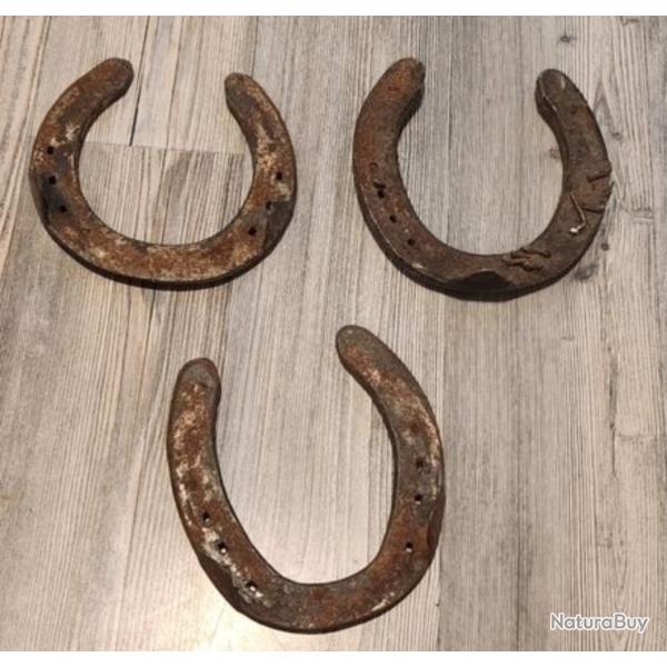 3 petits fer a cheval de collection