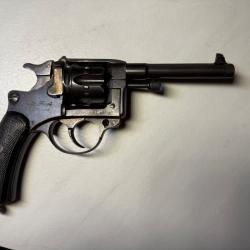revolver 1892 "acier forgé" catégorie D