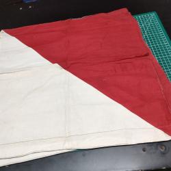 3 PANNEAUX DE SIGNALISATION TISSU, RECONSTITUTION