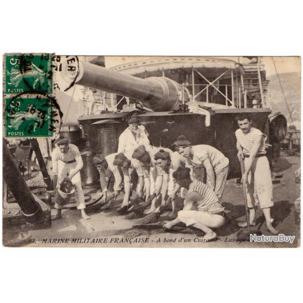 CPA - Marine Militaire Franais - A bord d'un Cuirasse Lavage du Pont N1457