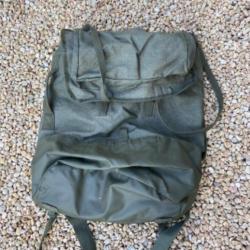 Sac à dos F1 Armée Française. Parfait état. Proche du neuf. Ex Stock mobilisation.