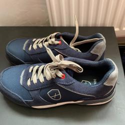 Chaussures sécurités taille 40 neuves