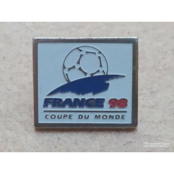 PINS FOOTBALL  COUPE DU MONDE 98