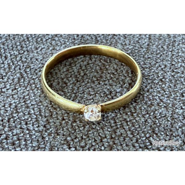 Bague en or massif 18 carats et brillant - taille 53