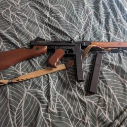 Réplique Airsoft Mitraillette THOMPSON électrique non blowback