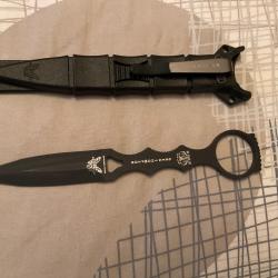 VEND DAGUE BENCHMADE SOCP.DESIGN GREG THOMPSON