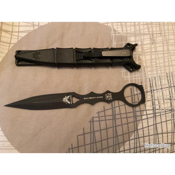 VEND DAGUE BENCHMADE SOCP.DESIGN GREG THOMPSON