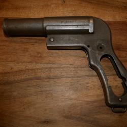 carcasse/canon de pistolet Lance fusée République Tchèque tgf CZ 44.