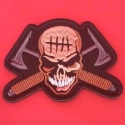 ÉCUSSON BRODÉ SKULL SYSTÈME SCRATCH 10/8 CM