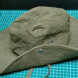 CHAPEAU DE BROUSSE DATE 1953  GUERRE D'INDOCHINE/ALGERIE, TAILLE 55
