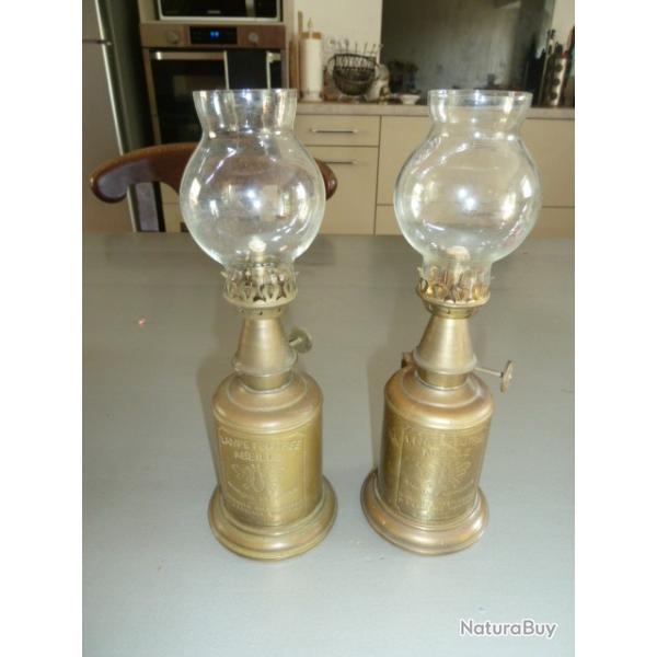 paire de lampes  ptrole