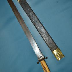 Dague de chasse manche en corne lame très ancienne 16 siècle.