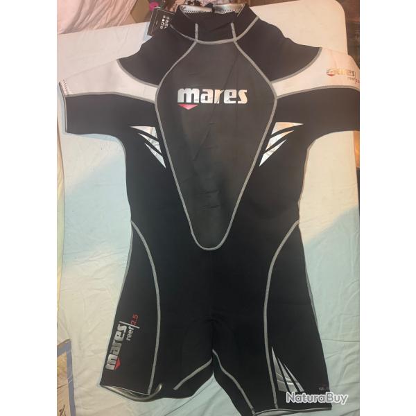 Shorty Mares Reef 2.5 mm - Neuf  Taille 6 ( XL )