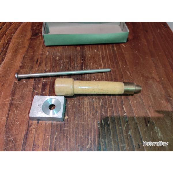 Ancien amorceur desamorceur en buis cartouche chasse  calibre 12 mm