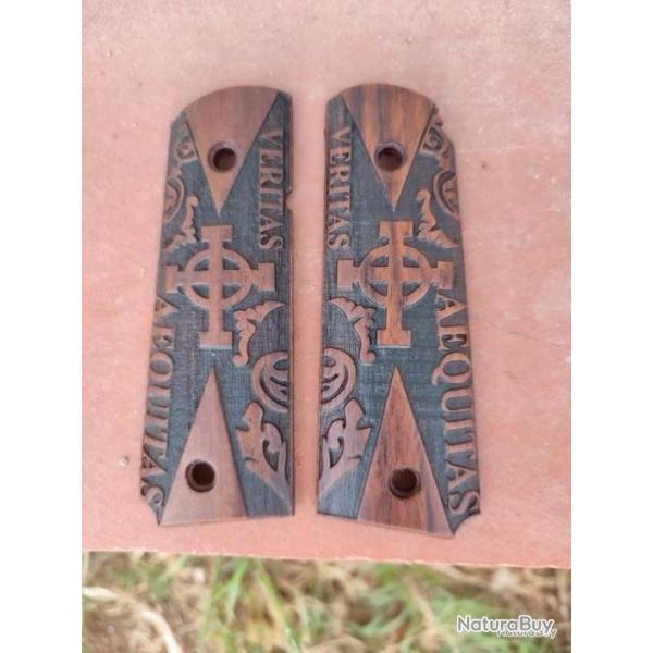 Plaquettes bois pour colt 1911, Sculpt veritas aequitas -neuf