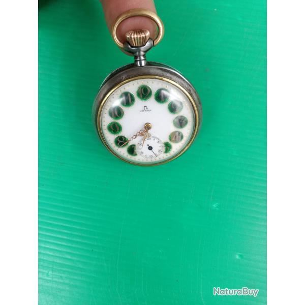 MONTRE  A  GOUSSET   "  OMEGA  "  .  PARFAIT  FONCTIONNEMENT  .