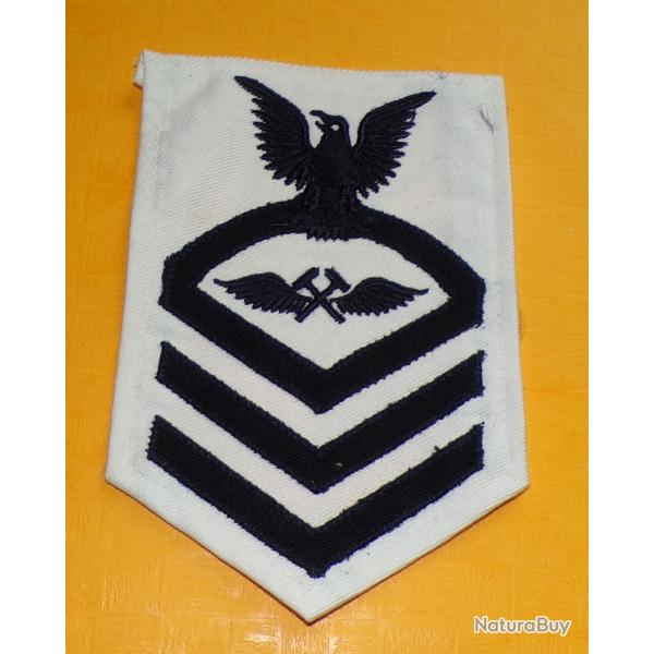 ARMEE AMERICAINE U.S : TISSU DE L' U.S NAVY , CHARPENTIER , BON ETAT VOIR PHOTOS . POUR TOUT RENSE