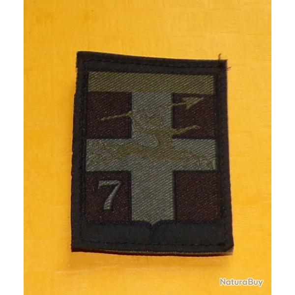 7 DIVISION BLINDEE EN BASSE VISIBILITE  , INSIGNE D'EPAULE EN TISSU , OBSOLETE POUR COLLECTION,DI