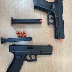 Glock ( jouet réaliste )