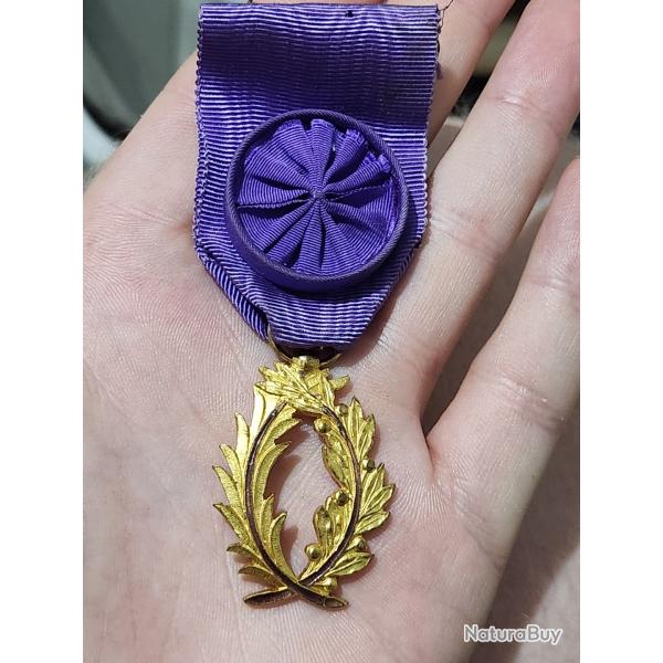 mdaille officier ordre des palmes acadmiques