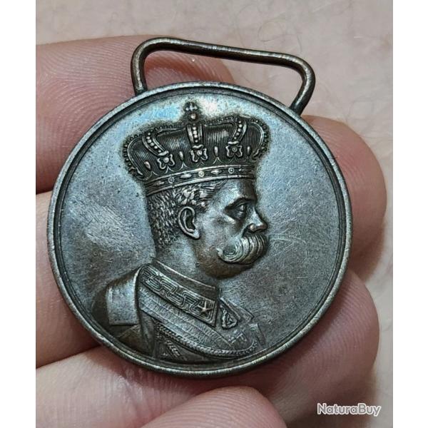 ancienne Mdaille militaire italienne campagne d'africa