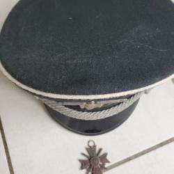 Casquette + médaille Allemande ww2