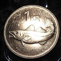 Islande piece de 1 KRONA "saumon" 1996 ttb