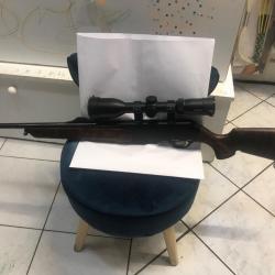 Carabine semi-automatique browning  longtrac calibre 300 avec lunette Swarovski  1,5x8x50.