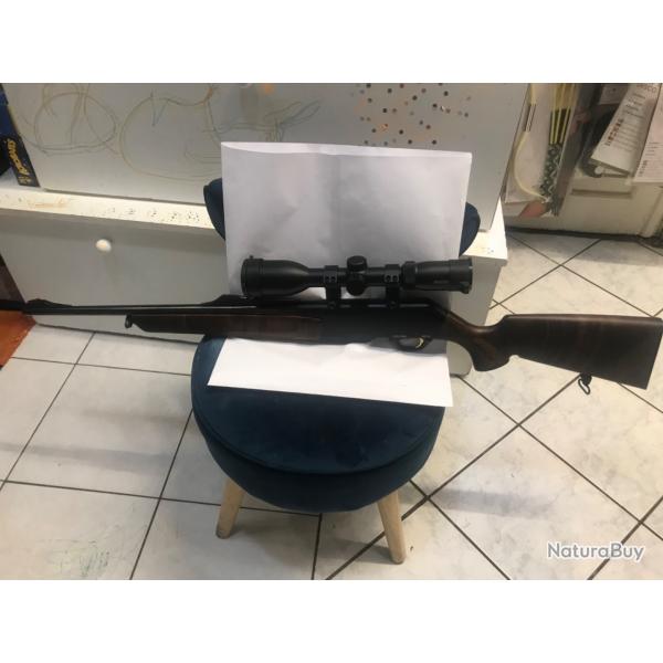 Carabine semi-automatique browning  longtrac calibre 300 avec lunette Swarovski  1,5x8x50.