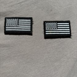 Patch velcro drapeau USA taille mini (5x3cm) noir et blanc