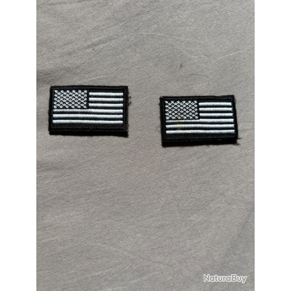 Patch velcro drapeau USA taille mini (5x3cm) noir et blanc
