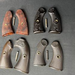 LOT DE PLAQUETTES COLT