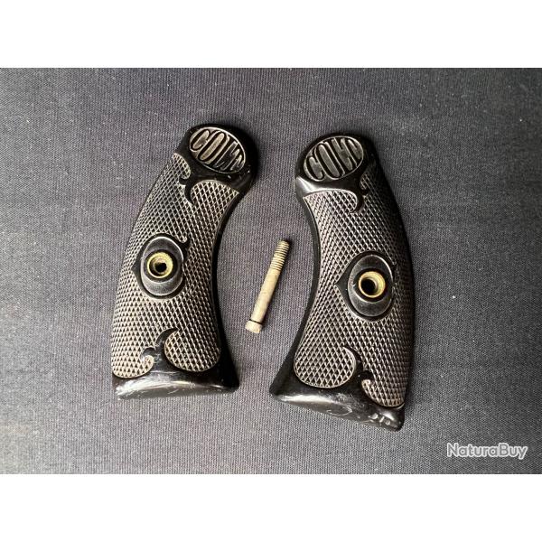 PAIRE DE PLAQUETTES COLT NEW POLICE D'ORIGINE