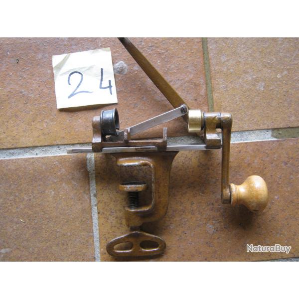 SERTISSEUR MANUFRANCE CAL24