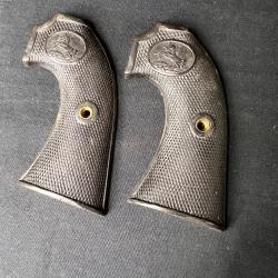 PLAQUETTES GAUCHE POUR COLT BISLEY X2