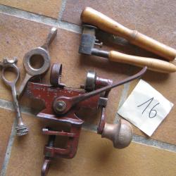 PETIT SERTISSEUR CAL 16 ET ACCESSOIRES