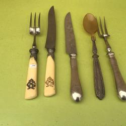 VENDU PAR LE-CUIRASSIER LOT DE COUVERTS ANCIENS MÉTAL ARGENTÉ